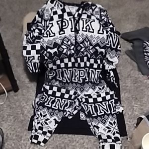 Victoria secret pink onesie size small petite new